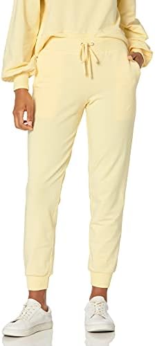 Get Noticed with Vibrant Yellow Pants: Stand Out in Style!