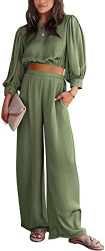 Stand out with a stylish green pants outfit!