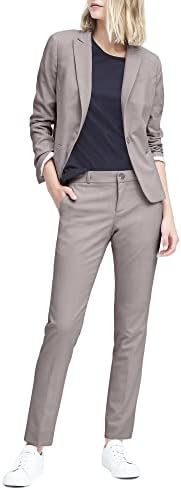 Stunning Women’s Wedding Pant Suit!